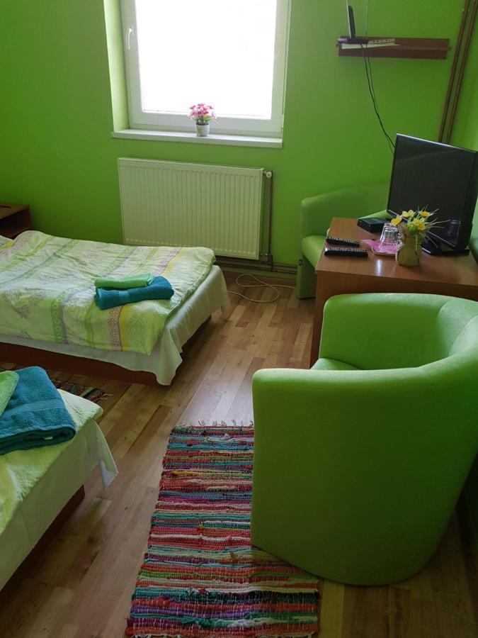 Fan Fan Penzion Rožňava Extérieur photo